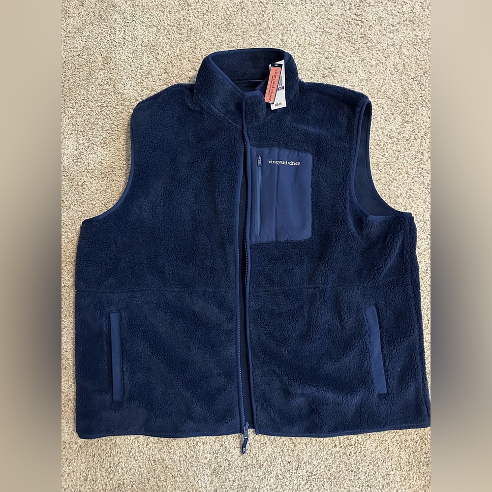 Vineyard Vines Sherpa vest